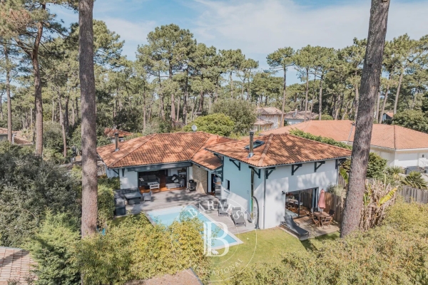 Maison de luxe à louer à Pyla sur Mer, 8 175 €, Photo 1