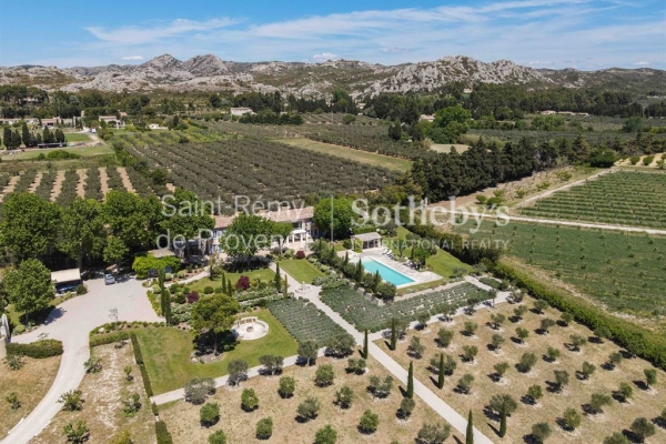 Luxury House for sale in Maussane les Alpilles, 4 950 000 €, Photo 2