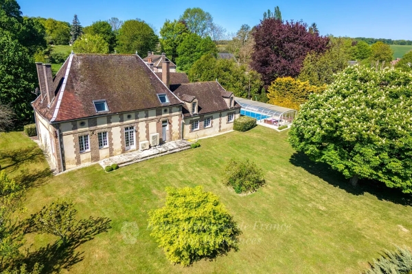 Maison de luxe à vendre à Aix-Villemaur-Palis, 790 000 €, Photo 2