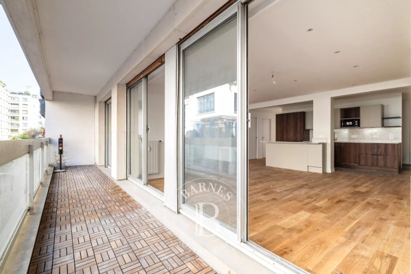 Luxury Apartment for sale in Paris 16Ème, 1 250 000 €, Photo 3