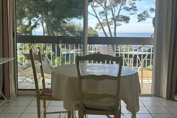 Appartement de luxe à vendre à Bandol, 370 000 €, Photo 3