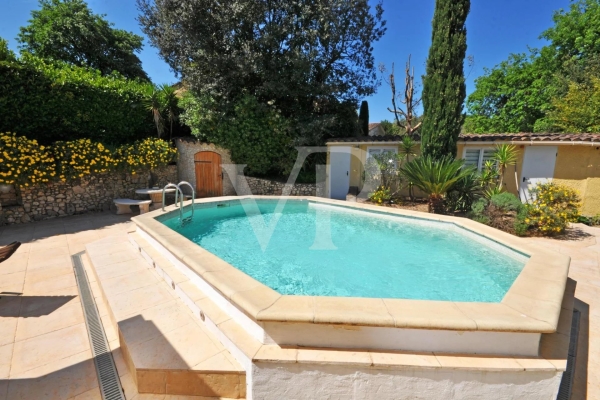 Luxury House for sale in Valbonne, 949 000 €, Photo 4