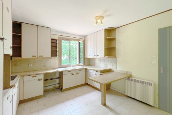 Maison de luxe à vendre à Saint Saturnin les Apt, 435 000 €, Photo 5