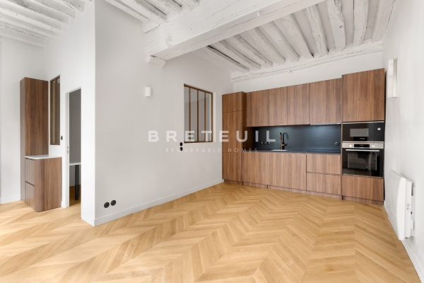 Appartement de luxe à vendre à Paris 4ème, 649 000 €, Photo 1