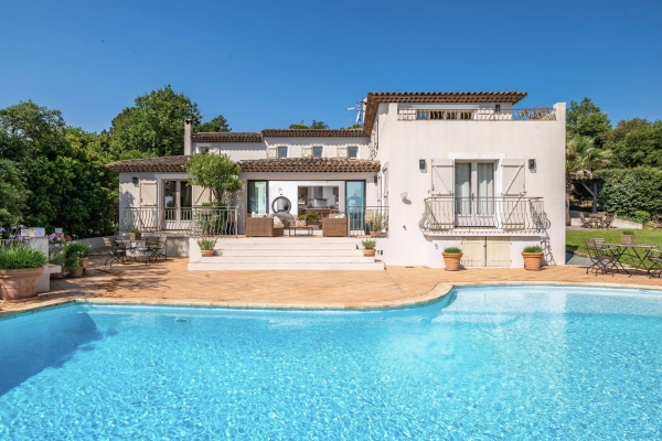 Luxury House for sale in Les Adrets de l'Esterel, 1 550 000 €, Photo 1