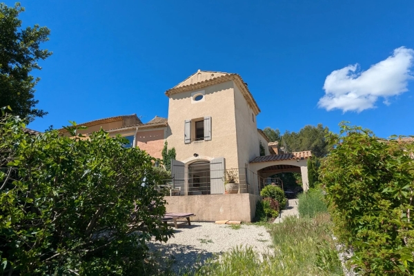 Maison de luxe à vendre à Gargas, 330 000 €, Photo 1