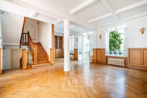 Maison de luxe à vendre à Neuilly-sur-Seine, 5 950 000 €, Photo 2