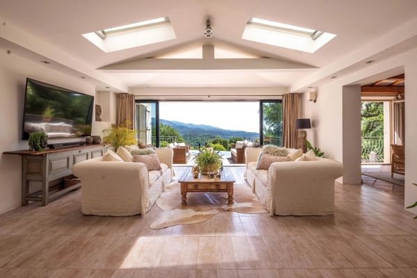 Luxury House for sale in Les Adrets de l'Esterel, 1 550 000 €, Photo 4