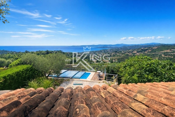 Maison de luxe à vendre à Les Issambres, 684 000 €, Photo 1