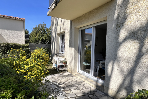Appartement de luxe à vendre à Royan, 189 000 €, Photo 1