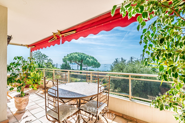 Luxury Apartment for sale in Cannes, 632 000 €, Photo 1
