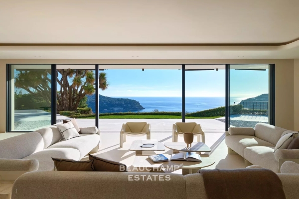 Luxury House for rental in Villefranche-sur-Mer, 60 000 €, Photo 1