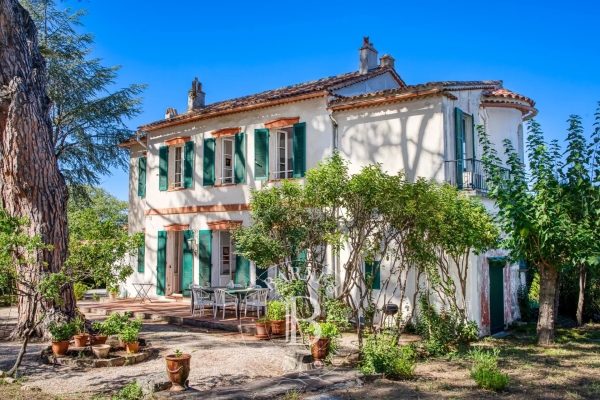 Luxury House for sale in Saint-Tropez, 4 850 000 €, Photo 1