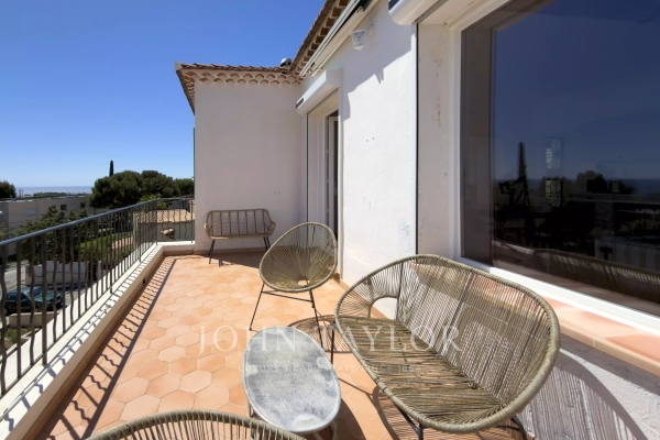 Luxury House for sale in Bandol, 1 400 000 €, Photo 5