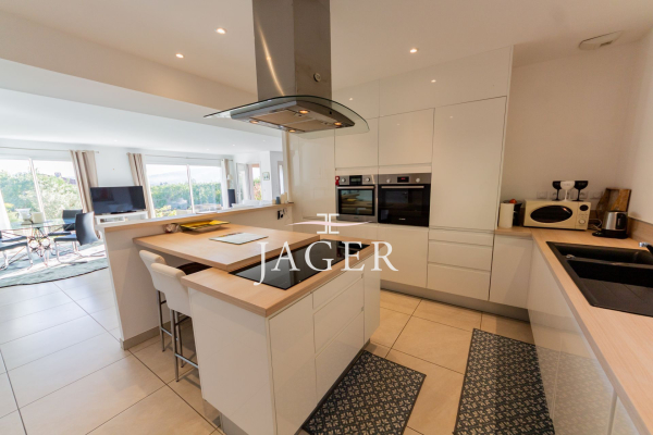 Maison de luxe à vendre à Cogolin, 895 000 €, Photo 6