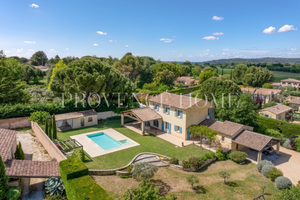 Maison de luxe à vendre à Maubec, 980 000 €, Photo 1