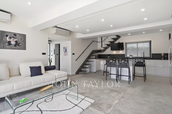 Maison de luxe à vendre à Vienne, 437 000 €, Photo 1