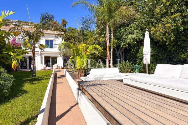 Appartement de luxe à vendre à Saint-Raphaël, 1 390 000 €, Photo 3