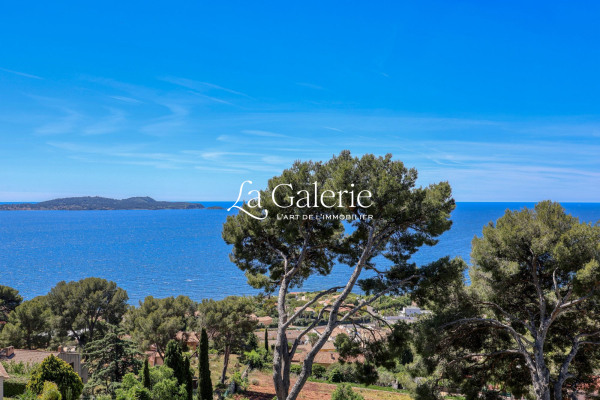Maison de luxe à vendre à Carqueiranne, 1 600 000 €, Photo 6