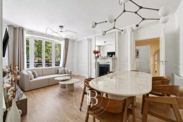 Luxury Apartment for sale in Paris 4Ème, 1 155 000 €, Photo 1