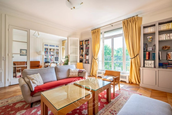 Luxury Apartment for sale in Neuilly-sur-Seine, 2 640 000 €, Photo 1