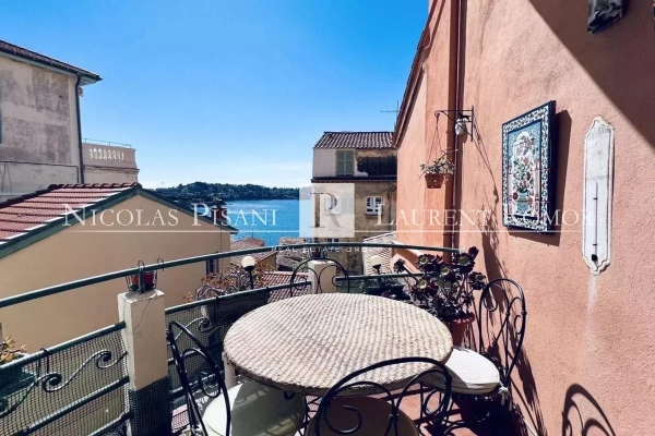 Luxury Apartment for sale in Villefranche-sur-Mer, 690 000 €, Photo 1