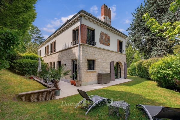 Maison de luxe à vendre à Garches, 1 100 000 €, Photo 1