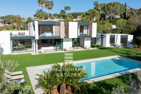 Maison de luxe à vendre à Antibes, 12 500 000 €, Photo 1