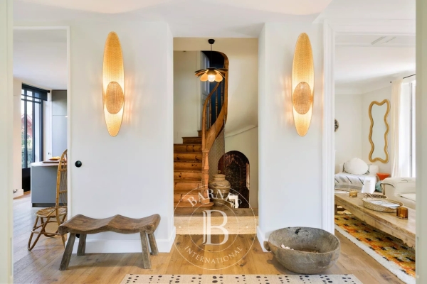 Luxury House for sale in Biarritz, 2 730 000 €, Photo 1