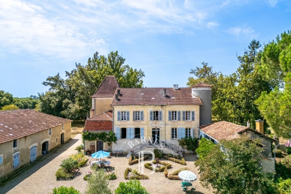 Maison de luxe à vendre à Saint-Sever, 975 000 €, Photo 1