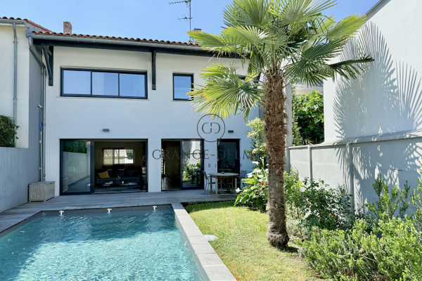 Luxury House for sale in Bordeaux, 1 061 000 €