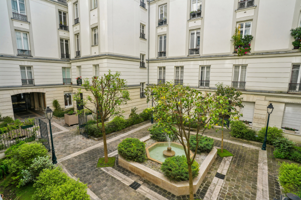 Luxury Apartment for sale in Paris 17ème, 580 000 €, Photo 1