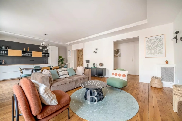Luxury Apartment for sale in Neuilly-sur-Seine, 1 620 000 €, Photo 1