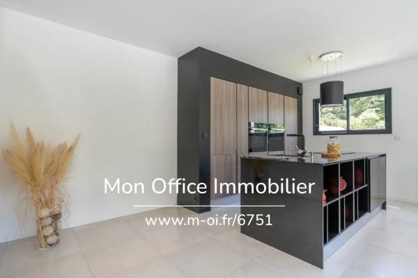 Maison de luxe à vendre à Saint-Raphaël, 670 000 €, Photo 6