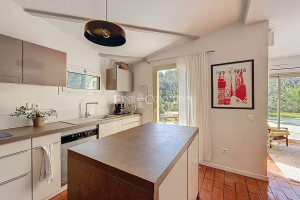 Maison de luxe à vendre à Villeneuve-Loubet, 949 000 €, Photo 5