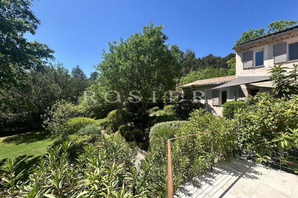 Luxury House for sale in Saint Saturnin les Apt, 2 300 000 €, Photo 5