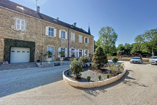 Maison de luxe à vendre à Beaufort, 695 000 €, Photo 1