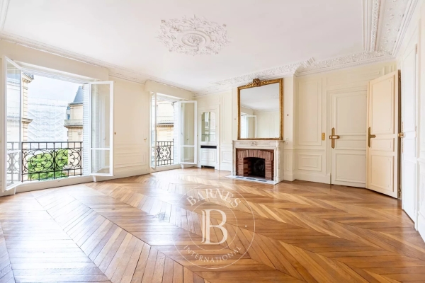 Luxury Apartment for sale in Paris 8Ème, 2 110 000 €, Photo 1