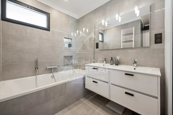 Appartement de luxe à vendre à Mandelieu-la-Napoule, 770 000 €, Photo 4