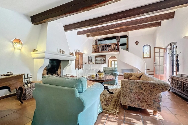 Luxury House for sale in Callas, 1 895 000 €, Photo 5
