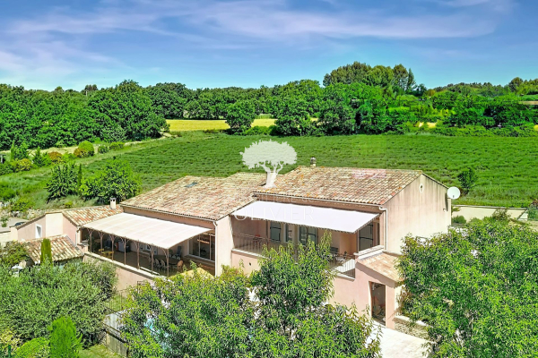 Maison de luxe à vendre à Saignon, 899 000 €, Photo 1