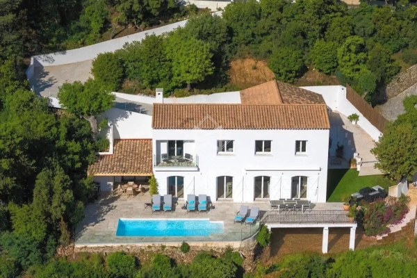 Luxury House for sale in Cavalaire-sur-Mer, 2 155 000 €, Photo 5