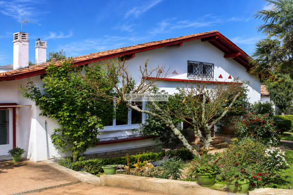 Maison de luxe à vendre à Saint-Jean-de-Luz, 630 000 €, Photo 1