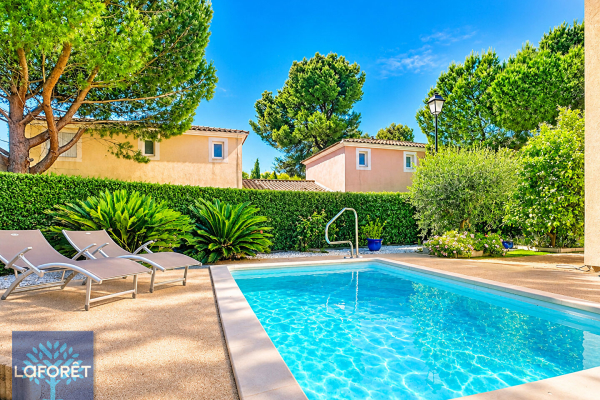 Maison de luxe à vendre à Cannes, 649 000 €, Photo 1