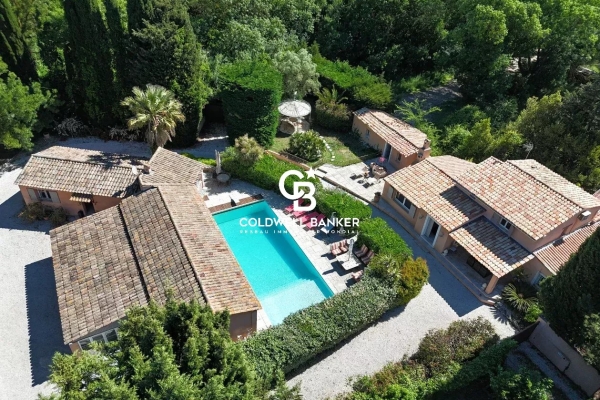 Maison de luxe à vendre à Roquebrune-sur-Argens, 1 159 000 €, Photo 1