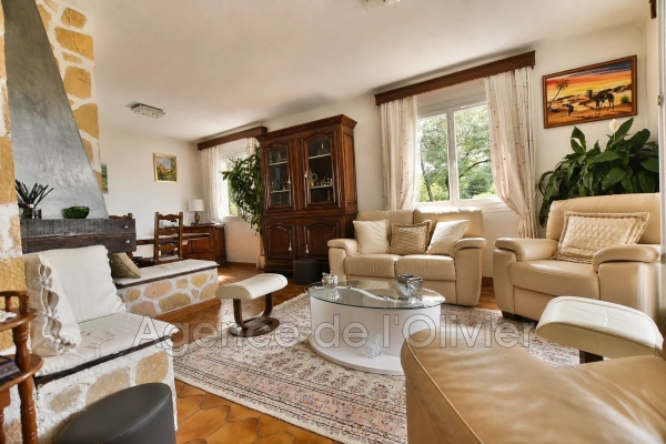 Luxury House for sale in Valbonne, 870 000 €, Photo 2