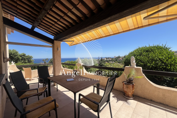Maison de luxe à vendre à Saint-Aygulf, 760 000 €, Photo 3