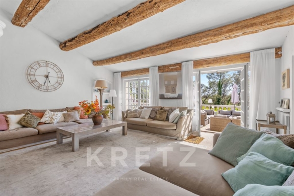 Maison de luxe à vendre à Roquefort-les-Pins, 2 150 000 €, Photo 3