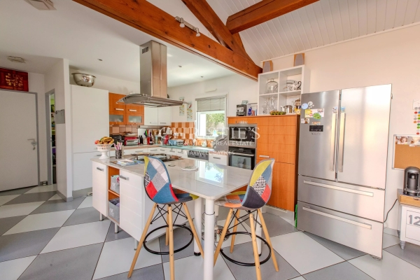 Luxury House for sale in Royan, 993 000 €, Photo 7