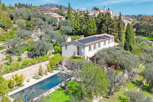 Maison de luxe à vendre à Châteauneuf-Grasse, 2 990 000 €, Photo 1